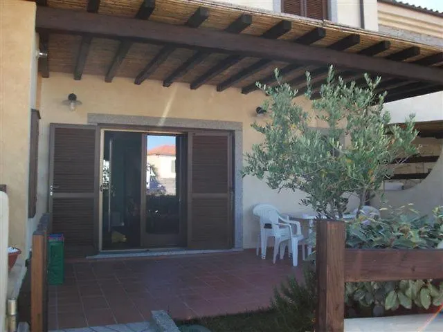 La Casa Degli Specchi-Villetta Con Due Giardini La Maddalena  La Maddalena (Sassari)