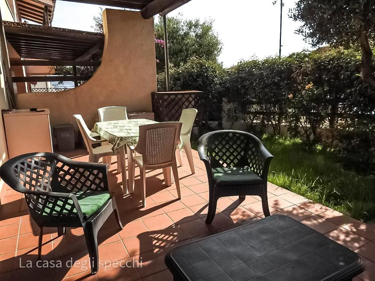 Holiday home La Casa Degli Specchi-Villetta Con Due Giardini La Maddalena