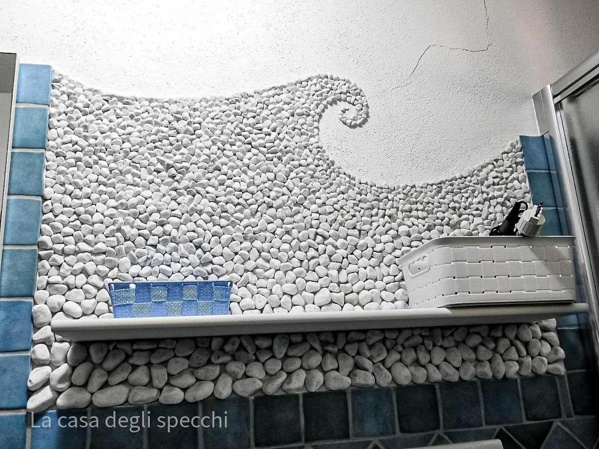 La Casa Degli Specchi-Villetta Con Due Giardini La Maddalena  La Maddalena (Sassari)